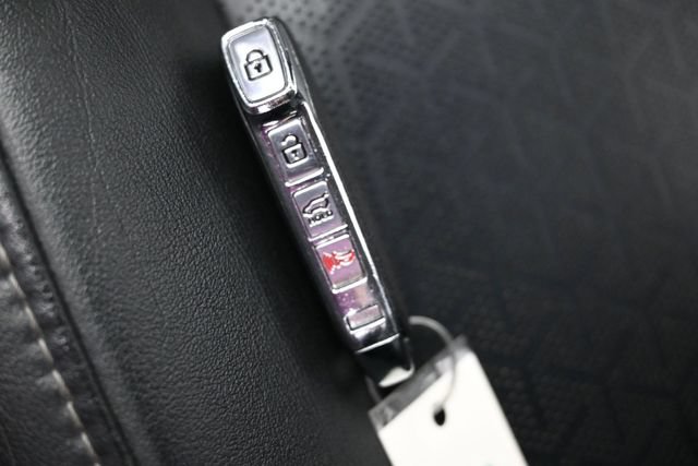 Used 2023 Kia Sorento EX AWD/4WD image 18