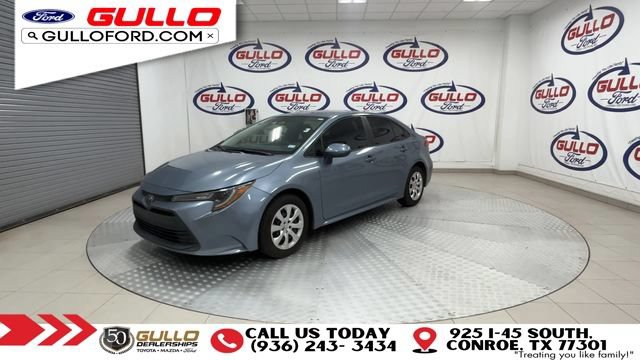 Used 2023 Toyota Corolla LE FWD image 4