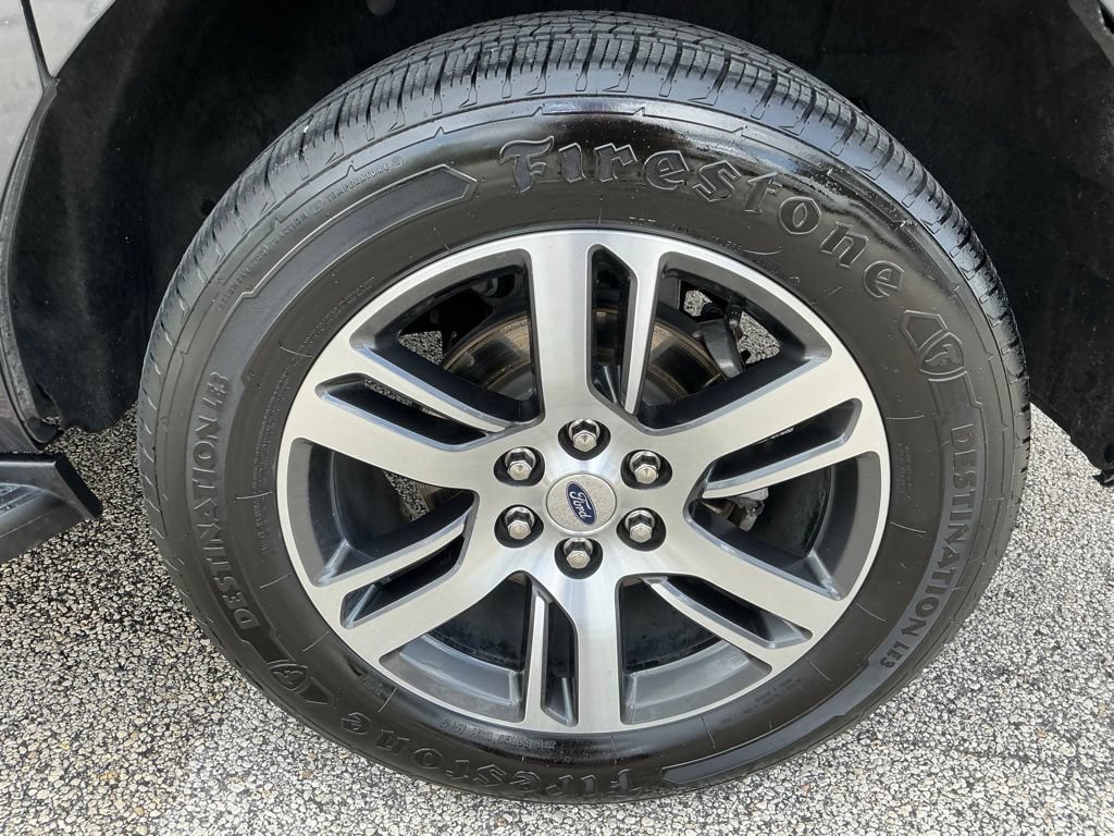 Certified 2024 Ford Expedition Max Limited RWD image 26