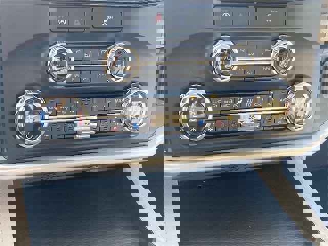 Certified 2024 Ford Expedition Limited image 63