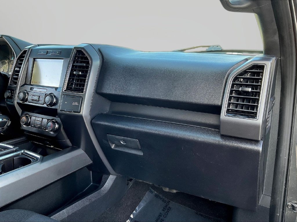 Certified 2019 Ford F150 XLT w/ Equipment Group 302A Luxury AWD/4WD image 30