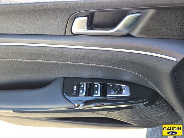 Used 2025 Kia K5 GT-Line w/ GT-Line Premium Package FWD image 18
