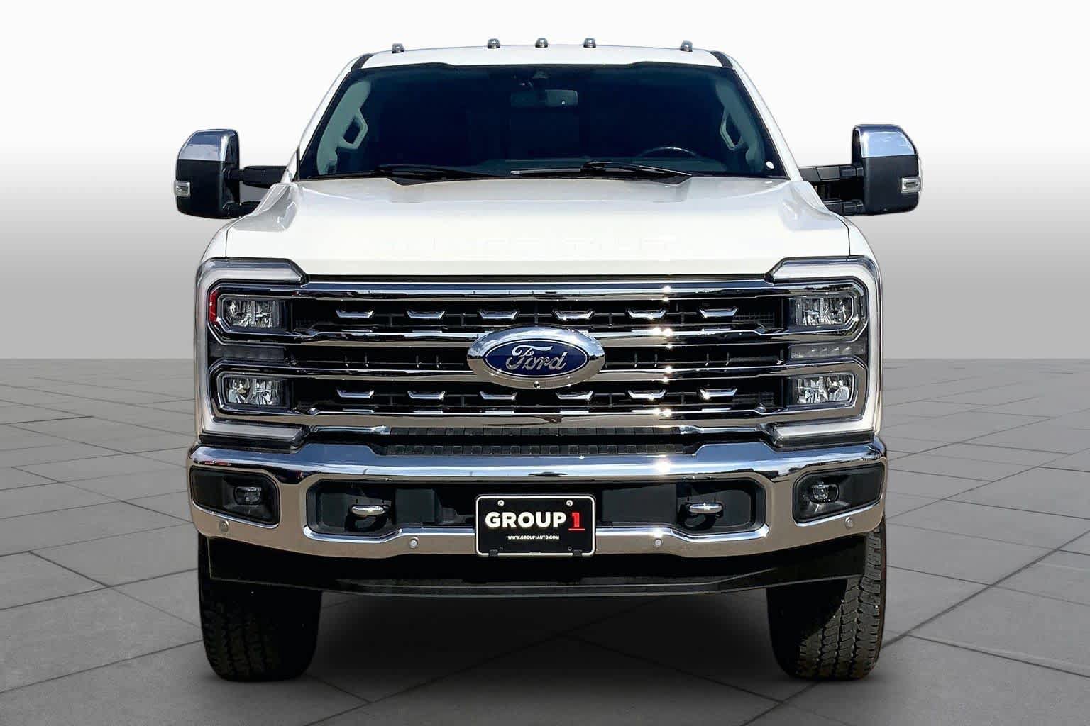 Certified 2024 Ford F350 Lariat w/ Lariat Ultimate Package AWD/4WD image 4