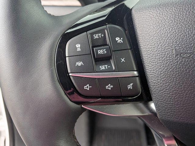 Certified 2024 Ford Explorer Platinum w/ Technology Package image 17