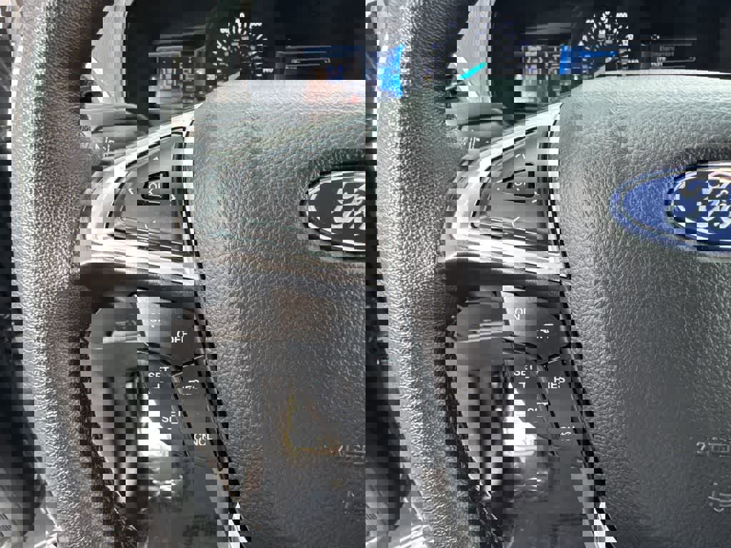 Certified 2024 Ford Edge Titanium image 17