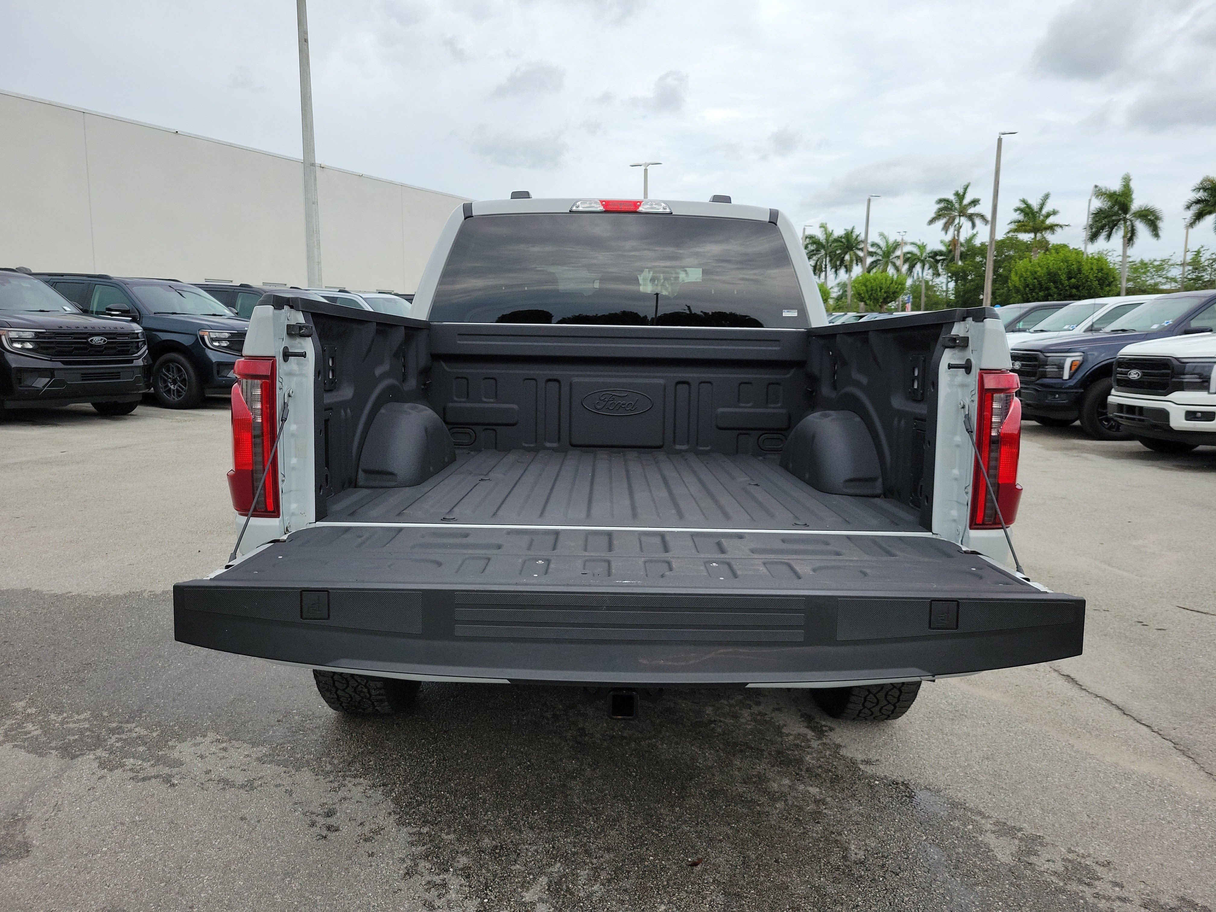 Certified 2024 Ford F150 XLT w/ XLT Black Appearance Package AWD/4WD image 28