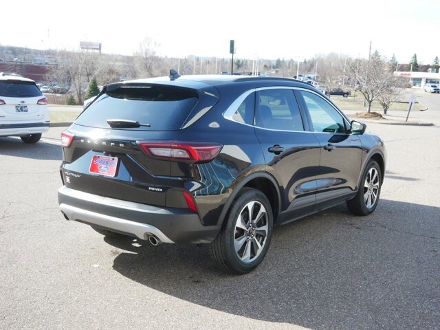 Certified 2024 Ford Escape Platinum AWD/4WD image 5