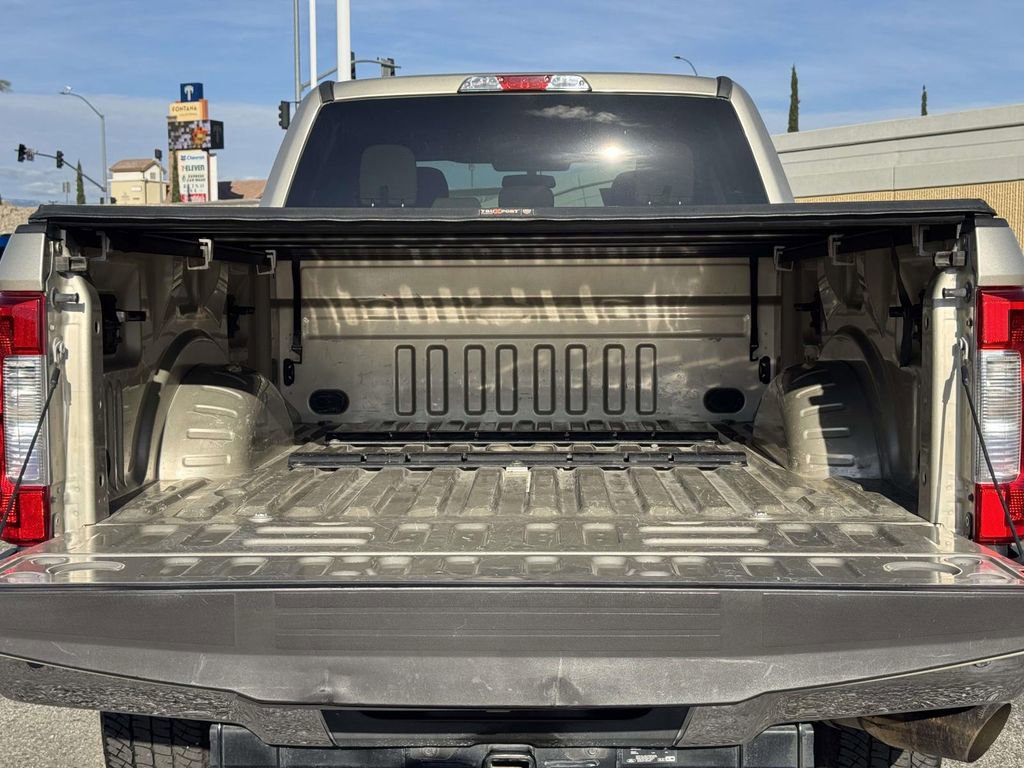 Certified 2017 Ford F250 XLT w/ XLT Value Package image 25