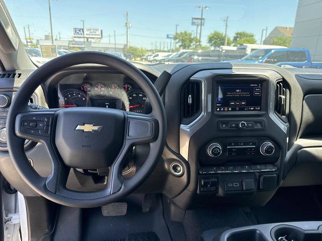 Used 2024 Chevrolet Silverado 2500 Custom w/ Custom Value Package AWD/4WD image 6