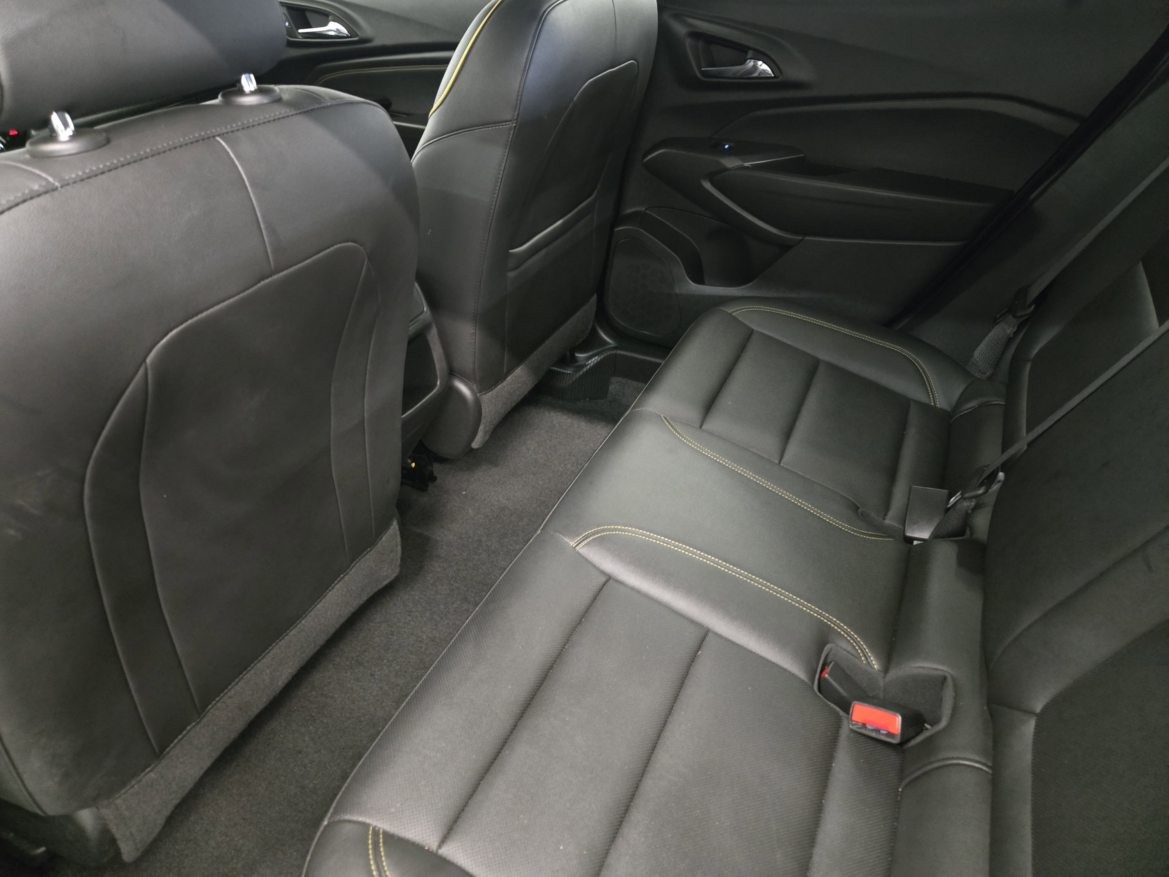 Used 2025 Chevrolet Trax ACTIV FWD image 30