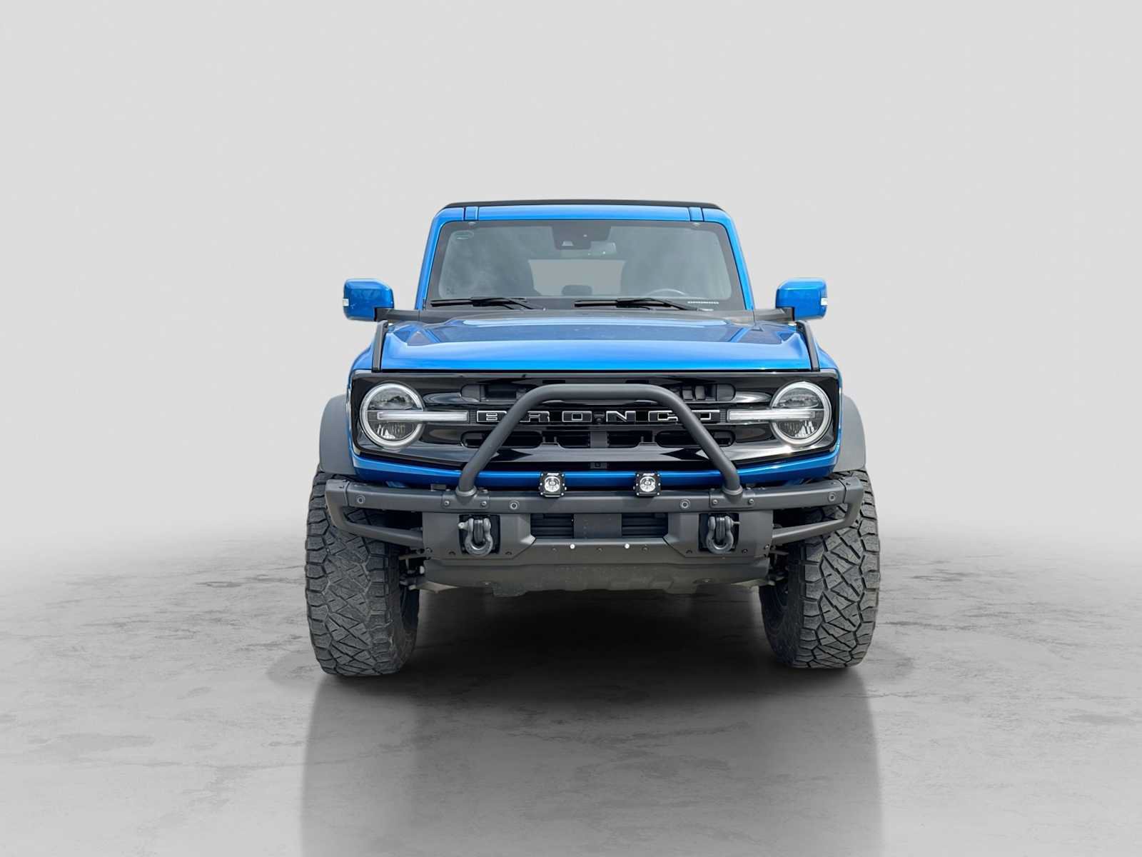Certified 2022 Ford Bronco Outer Banks w/ Sasquatch Package AWD/4WD image 9