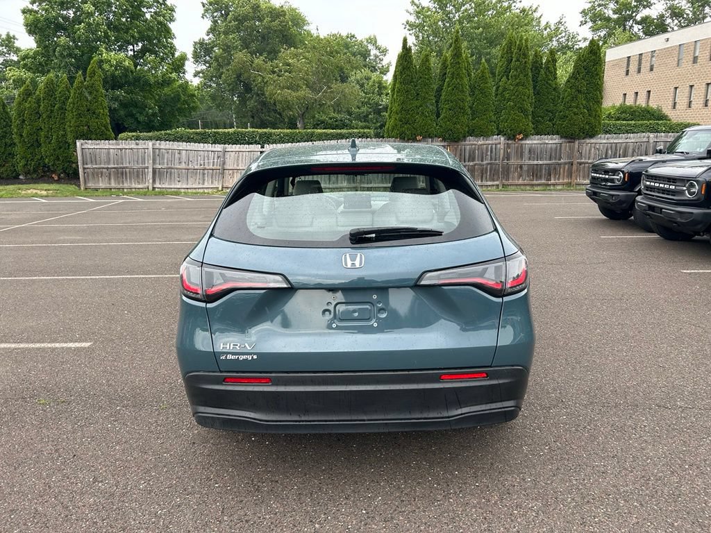 Used 2024 Honda HR-V LX image 7