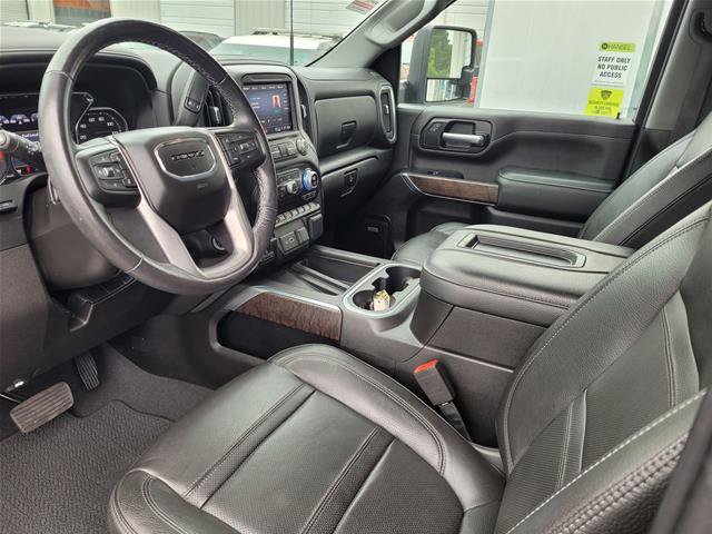 Used 2022 GMC Sierra 2500 Denali w/ Denali Ultimate Package AWD/4WD image 11