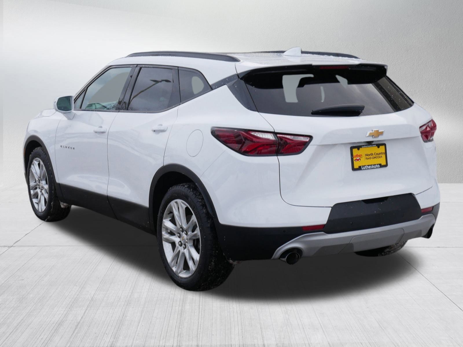 Used 2019 Chevrolet Blazer LT w/ Sun and Wheels Package image 3