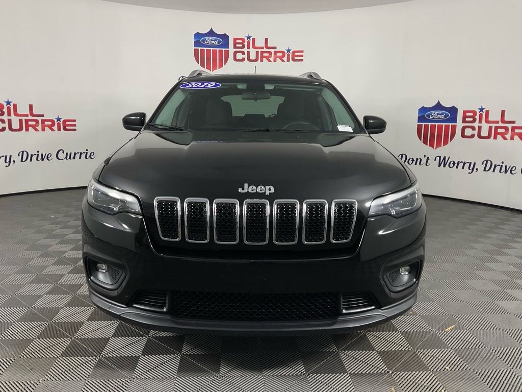 Used 2019 Jeep Cherokee Latitude w/ Popular Appearance Group image 8