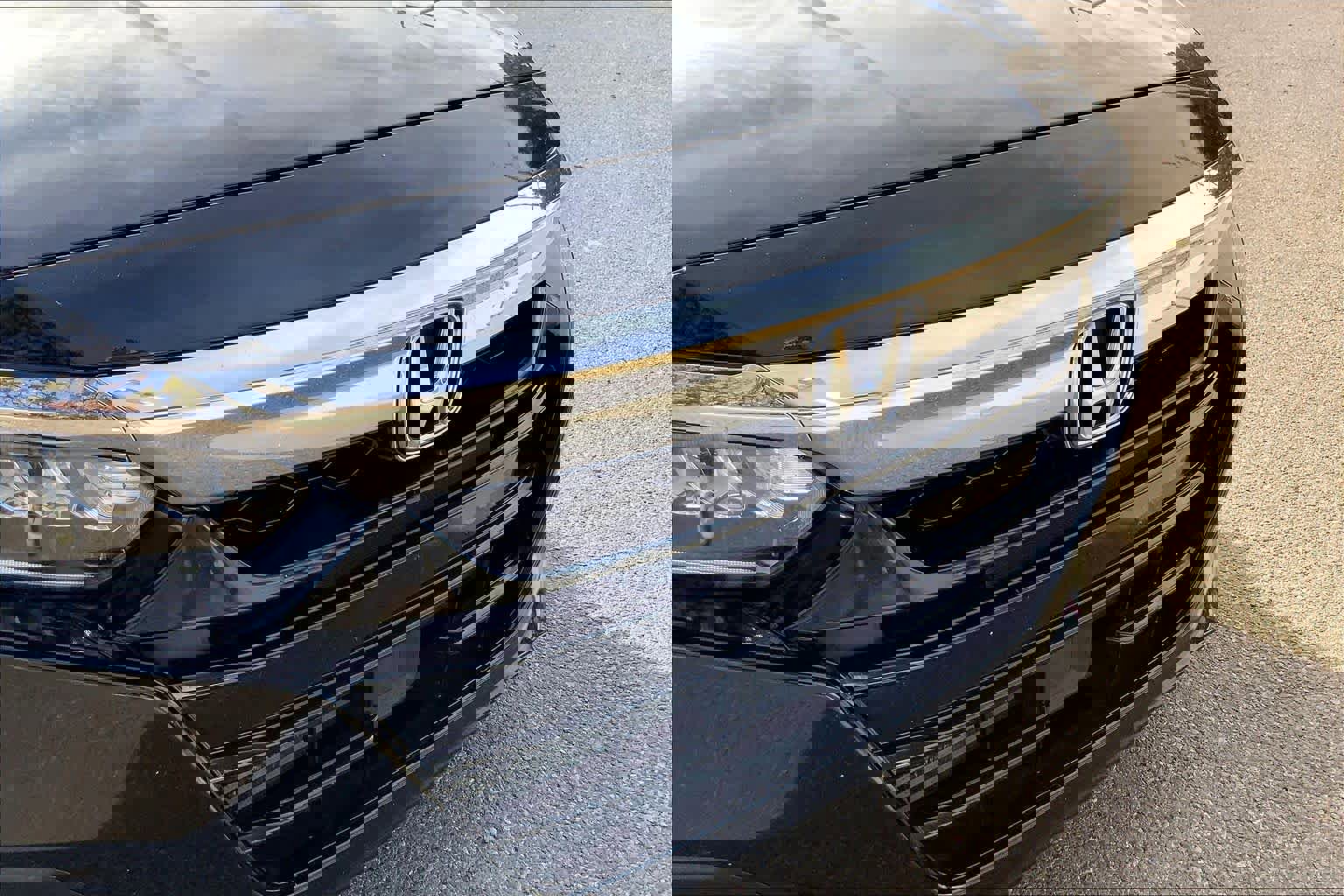 Used 2018 Honda Accord Touring image 29