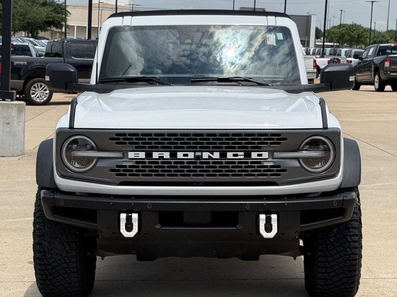 Certified 2022 Ford Bronco Badlands AWD/4WD image 7