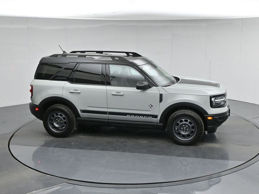 Certified 2024 Ford Bronco Sport Outer Banks w/ Tech Package image 11