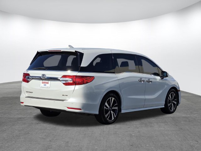 Used 2020 Honda Odyssey Elite image 4