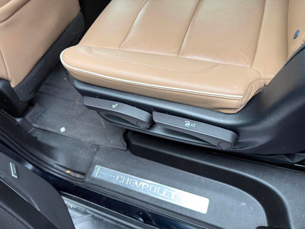 Used 2023 Chevrolet Suburban Premier w/ Max Trailering Package image 42