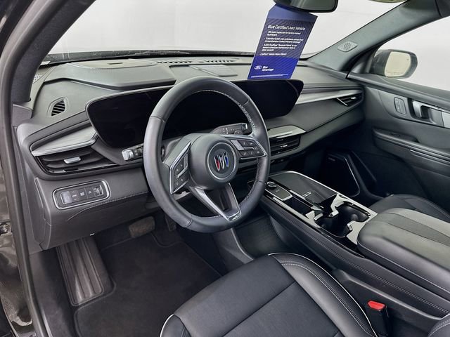 Used 2025 Buick Enclave Preferred FWD image 15