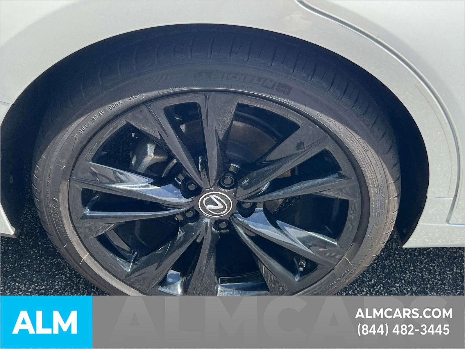 Used 2024 Lexus ES 350 w/ Accessory Package (Z1) FWD image 20