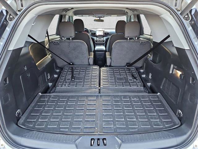 Certified 2023 Ford Explorer XLT image 9