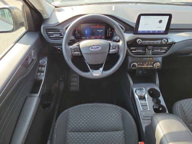 Certified 2023 Ford Escape Active AWD/4WD image 30
