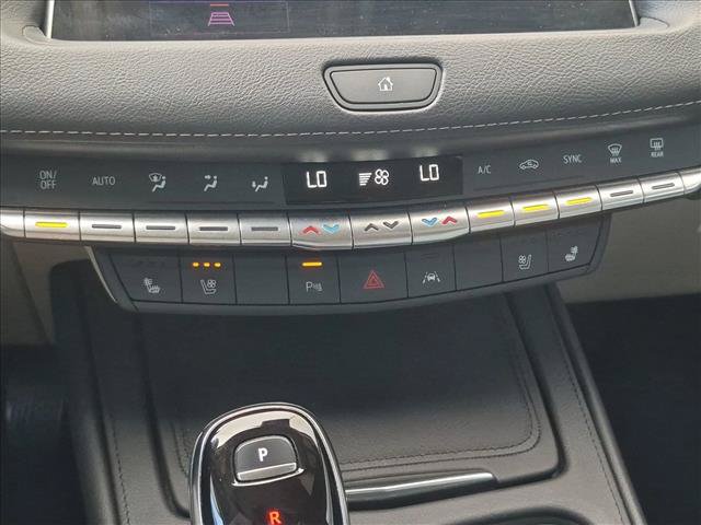 Used 2023 Cadillac XT4 Premium Luxury FWD image 14