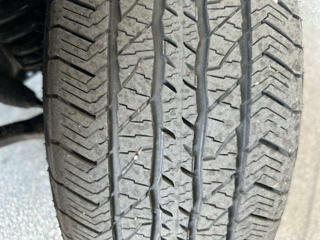 Certified 2023 Ford F150 Platinum w/ Equipment Group 701A High image 11