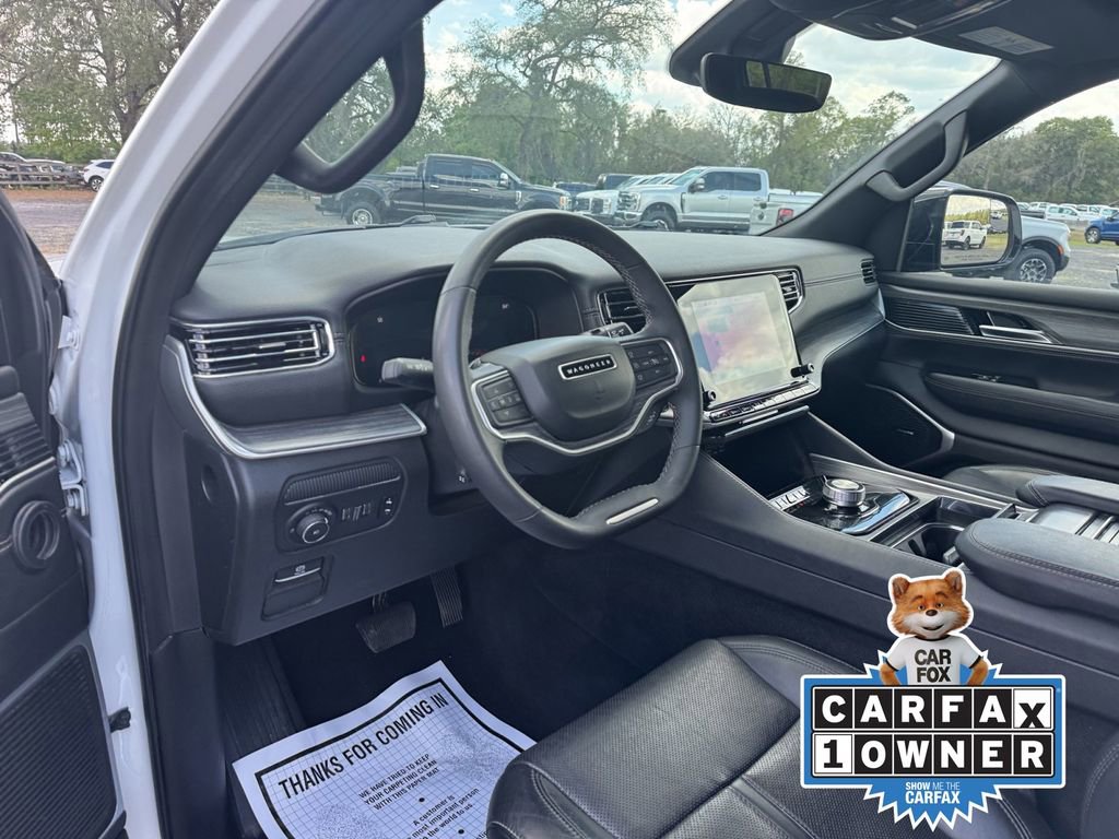 Used 2024 Jeep Wagoneer L Series II w/ Flexible Seating Group RWD image 29