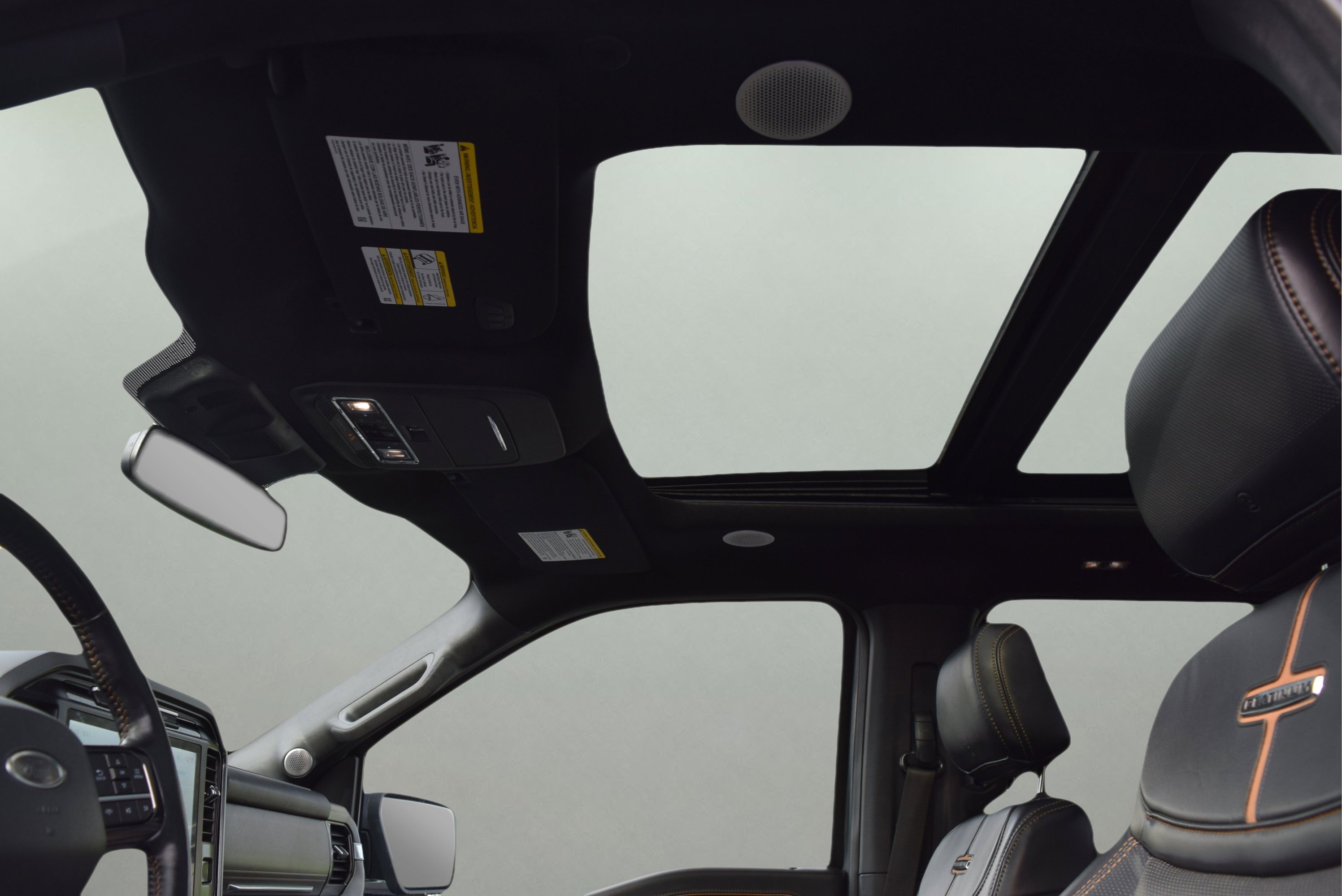 Certified 2022 Ford F150 Platinum w/ Equipment Group 701A High image 12