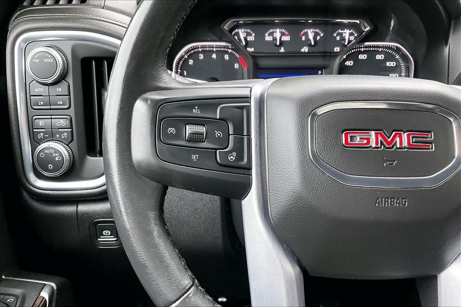 Used 2020 GMC Sierra 1500 Elevation w/ Elevation Value Package AWD/4WD image 24