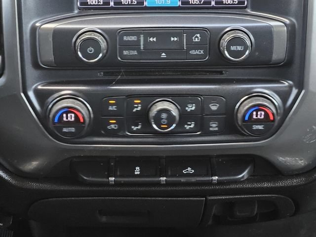 Used 2017 Chevrolet Silverado 1500 LT w/ Texas Edition RWD image 33