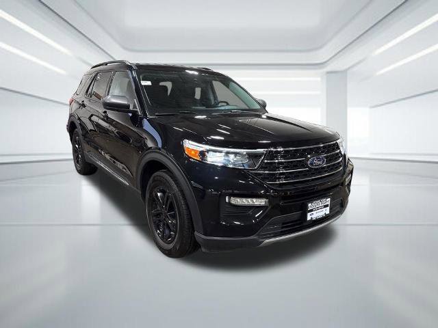 Certified 2023 Ford Explorer XLT w/ Equipment Group 202A image 9