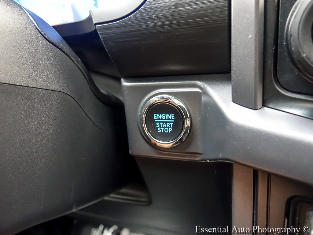 Certified 2025 Ford F150 XLT w/ Equipment Group 303A High AWD/4WD image 16