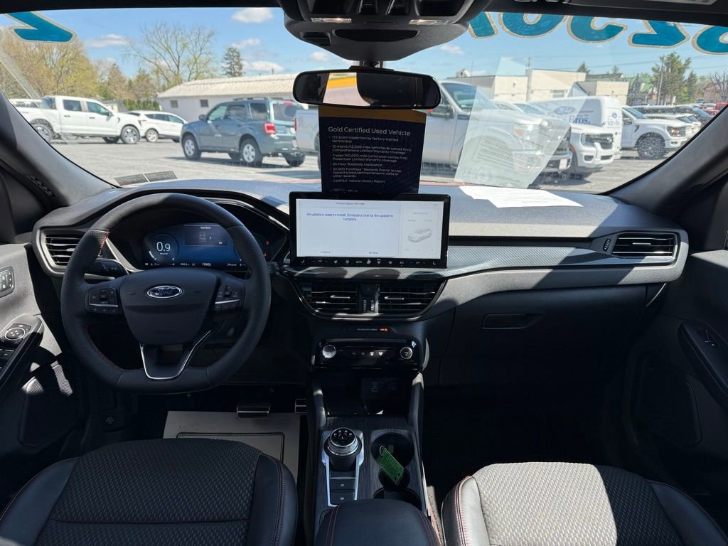 Certified 2023 Ford Escape ST-Line Select w/ Tech Pack #2 image 15