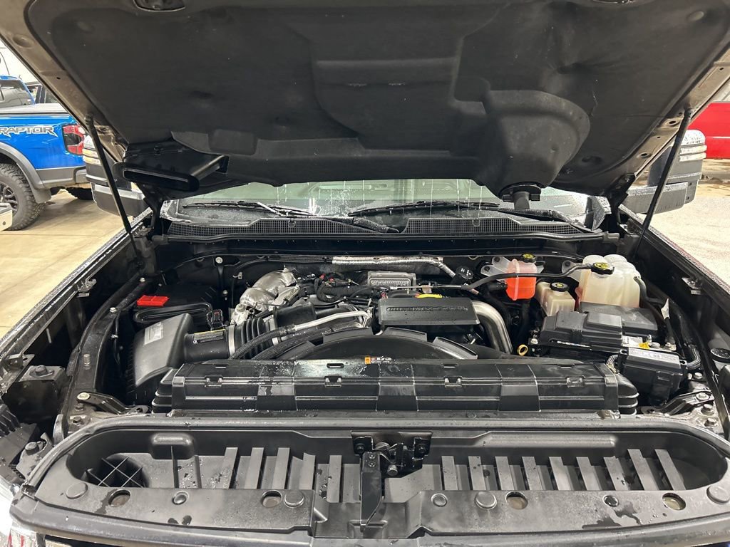 Used 2020 Chevrolet Silverado 2500 LTZ w/ LTZ Premium Package image 27