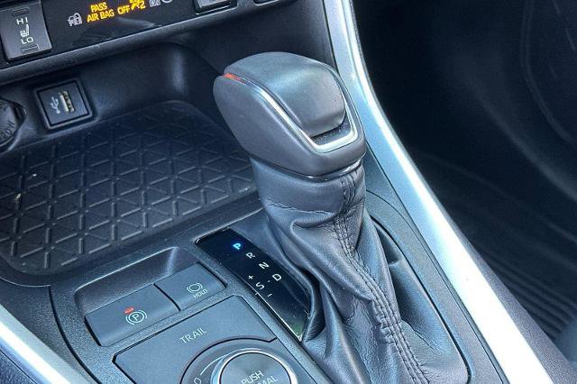 Used 2024 Toyota RAV4 XLE Premium image 18