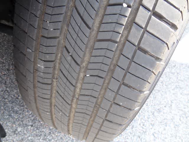Used 2025 Dodge Durango GT RWD image 45