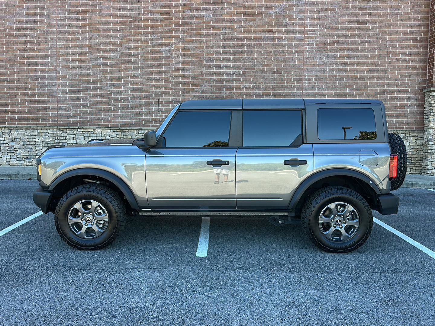 Certified 2025 Ford Bronco Big Bend AWD/4WD image 2