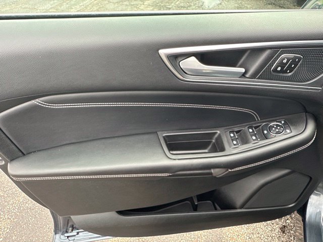 Certified 2023 Ford Edge Titanium w/ Equipment Group 301A AWD/4WD image 15