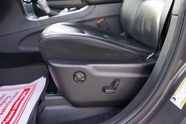 Used 2019 Jeep Grand Cherokee Limited image 12