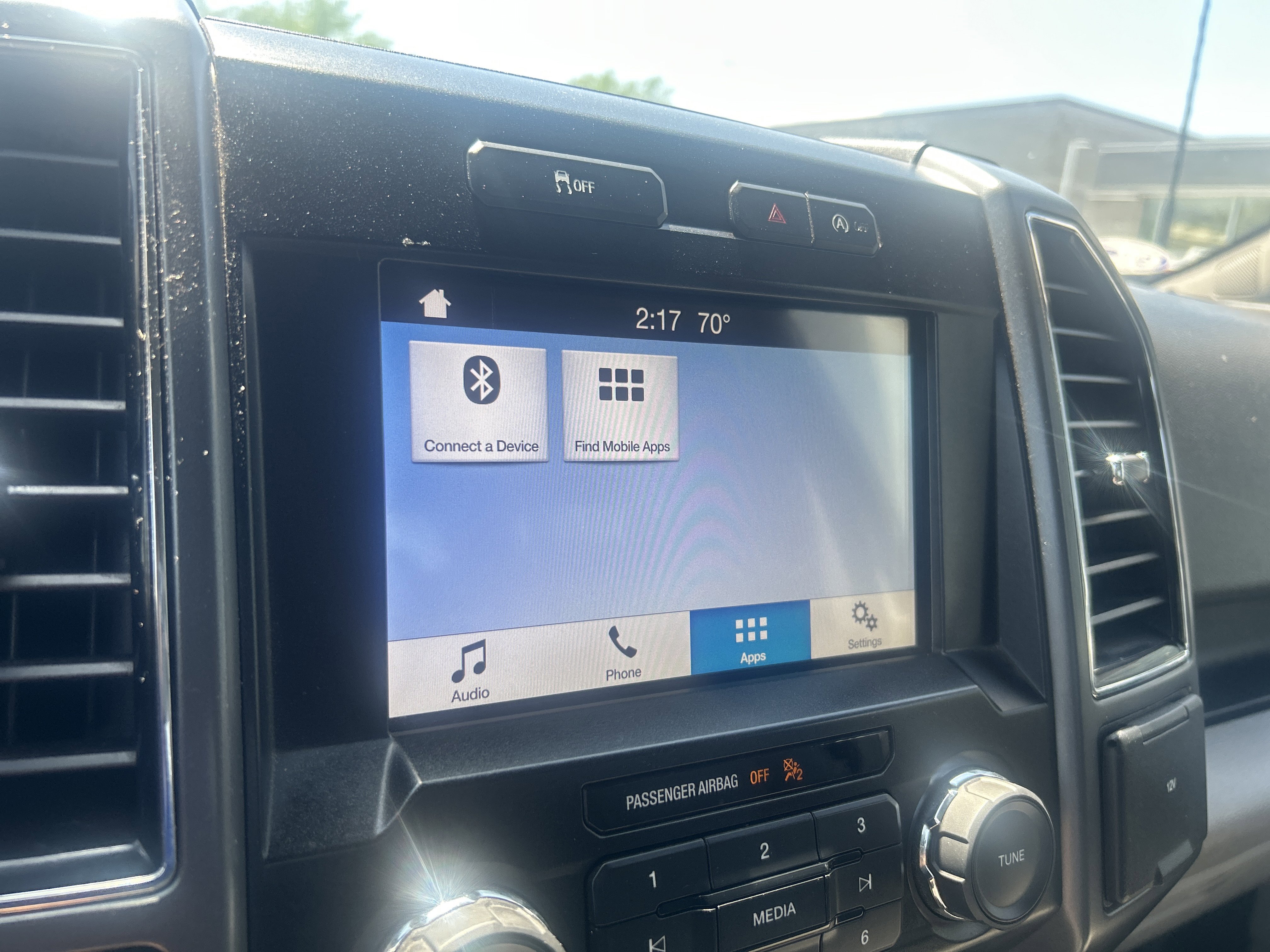 Certified 2019 Ford F150 XLT w/ Trailer Tow Package AWD/4WD image 22
