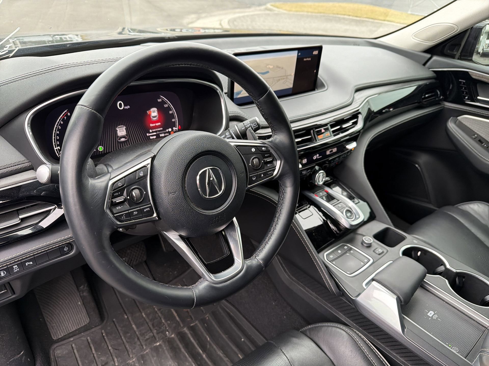 Used 2023 Acura MDX SH-AWD w/ Advance Package image 2