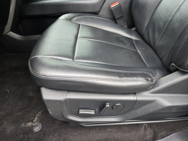 Certified 2020 Ford Expedition XLT w/ Equipment Group 202A image 21