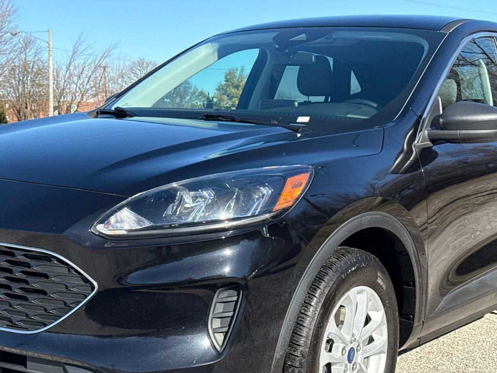 Certified 2022 Ford Escape SE w/ Cold Weather Package image 9