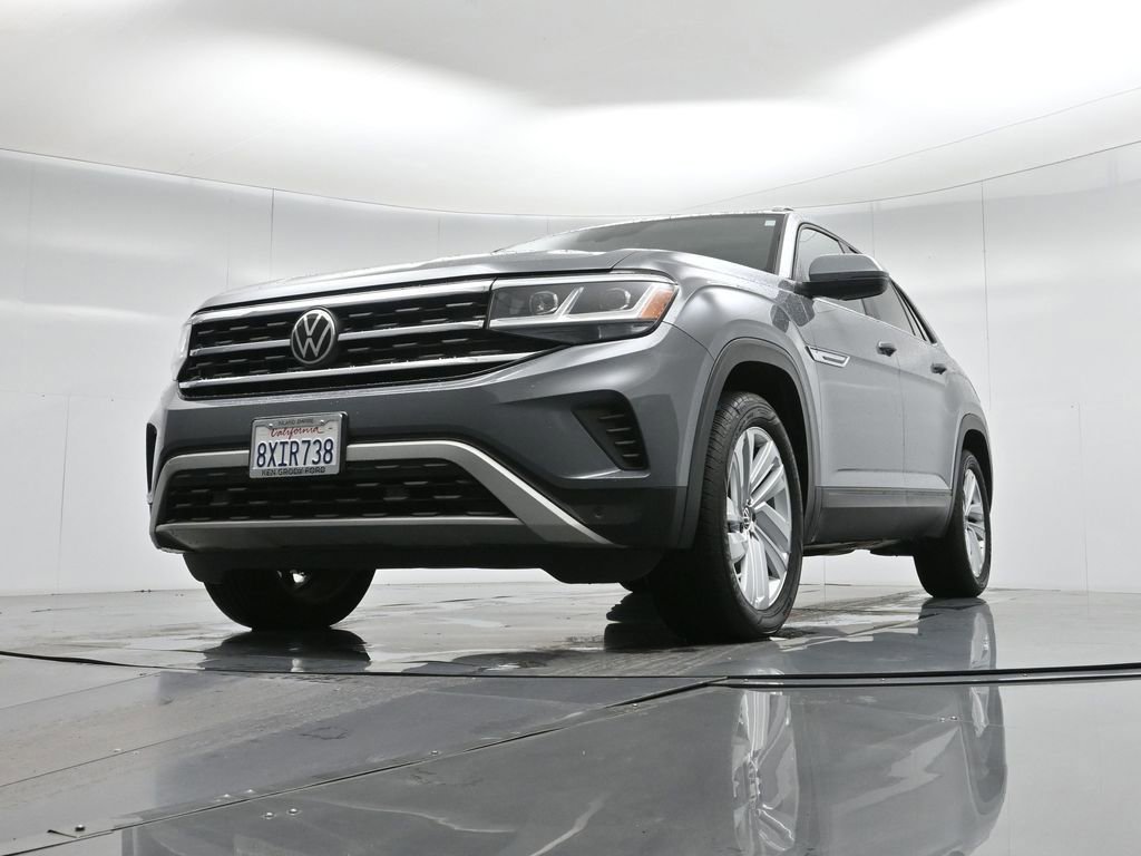 Used 2021 Volkswagen Atlas Cross Sport SE w/ Panoramic Sunroof Package image 28