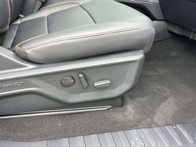 Certified 2026 Ford F350 Lariat w/ Lariat Ultimate Package AWD/4WD image 32