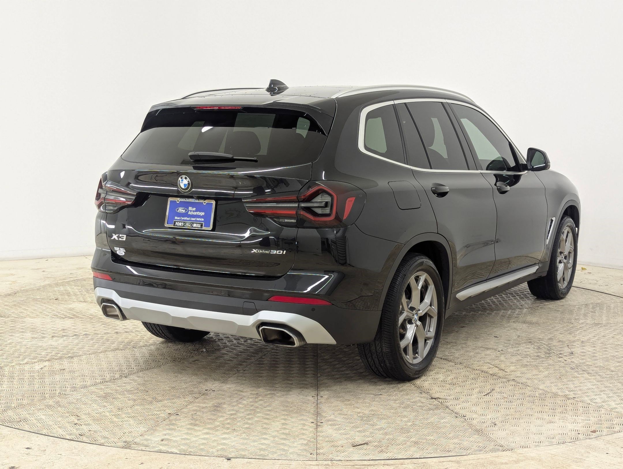 Used 2024 BMW X3 xDrive30i w/ Premium Package image 8